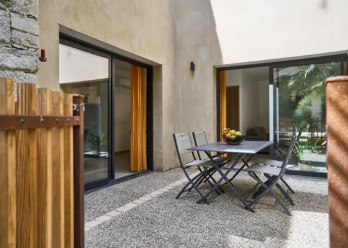 Bel Avec Piscine Chauffée Appartement *