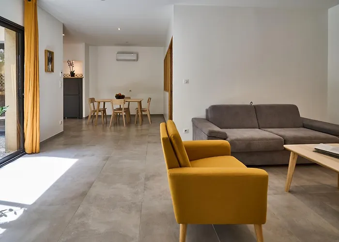 Bel Avec Piscine Chauffée Appartement